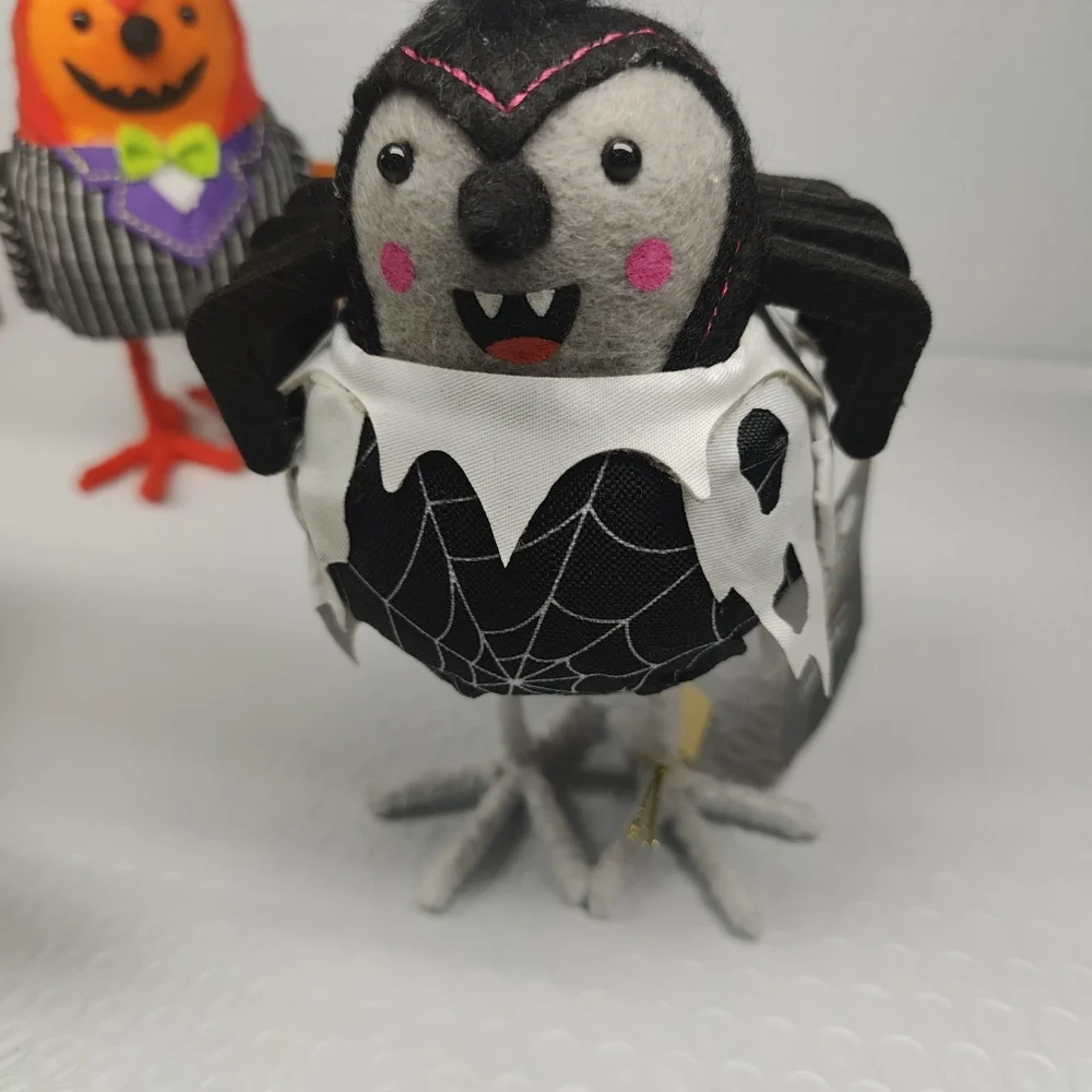 Target Hyde & Eek Featherly Friends Halloween Birds Lot Of 4